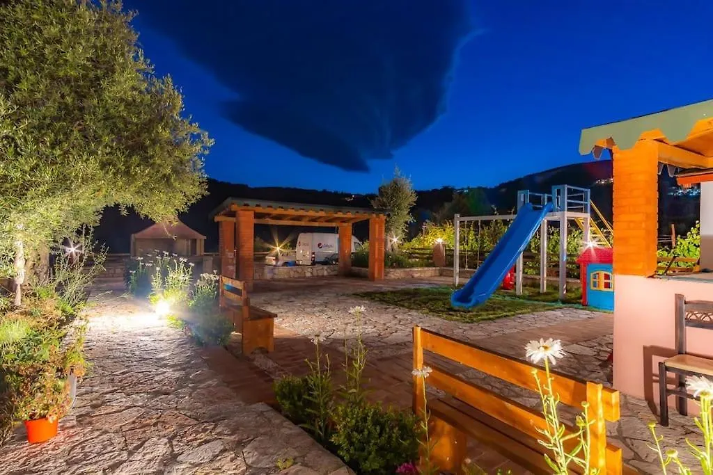 Apartament Ap 9 - Front Pool & Parking Himara